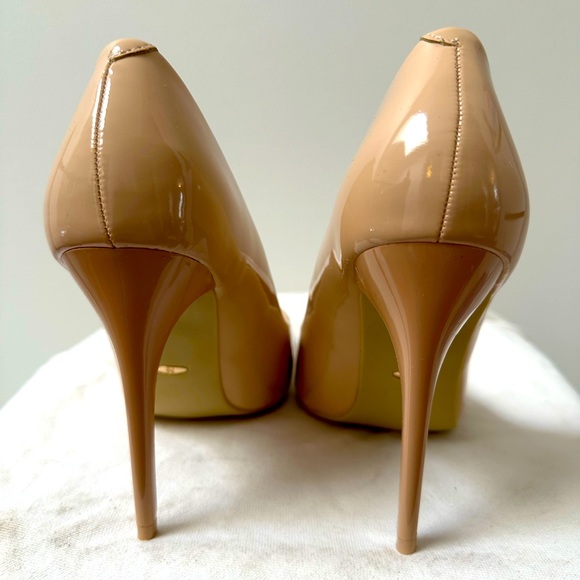 House of Hayla Monochrome Heel - Picture 2 of 5